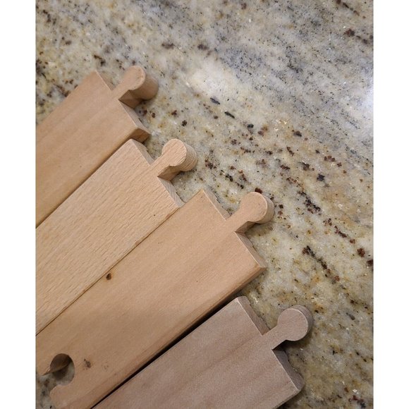 4.25" Straight Track Lot of 4. Brio Thomas Compatable. Female Male - Picture 3 of 7